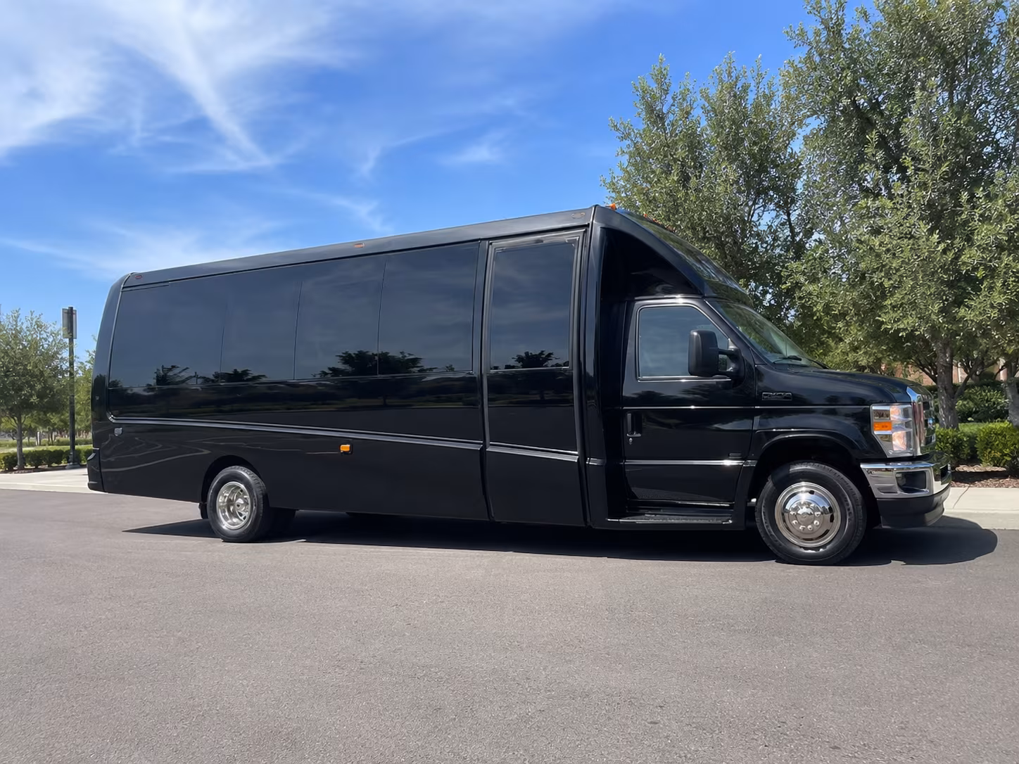 bus rentals for bands performers and touring groups in utah