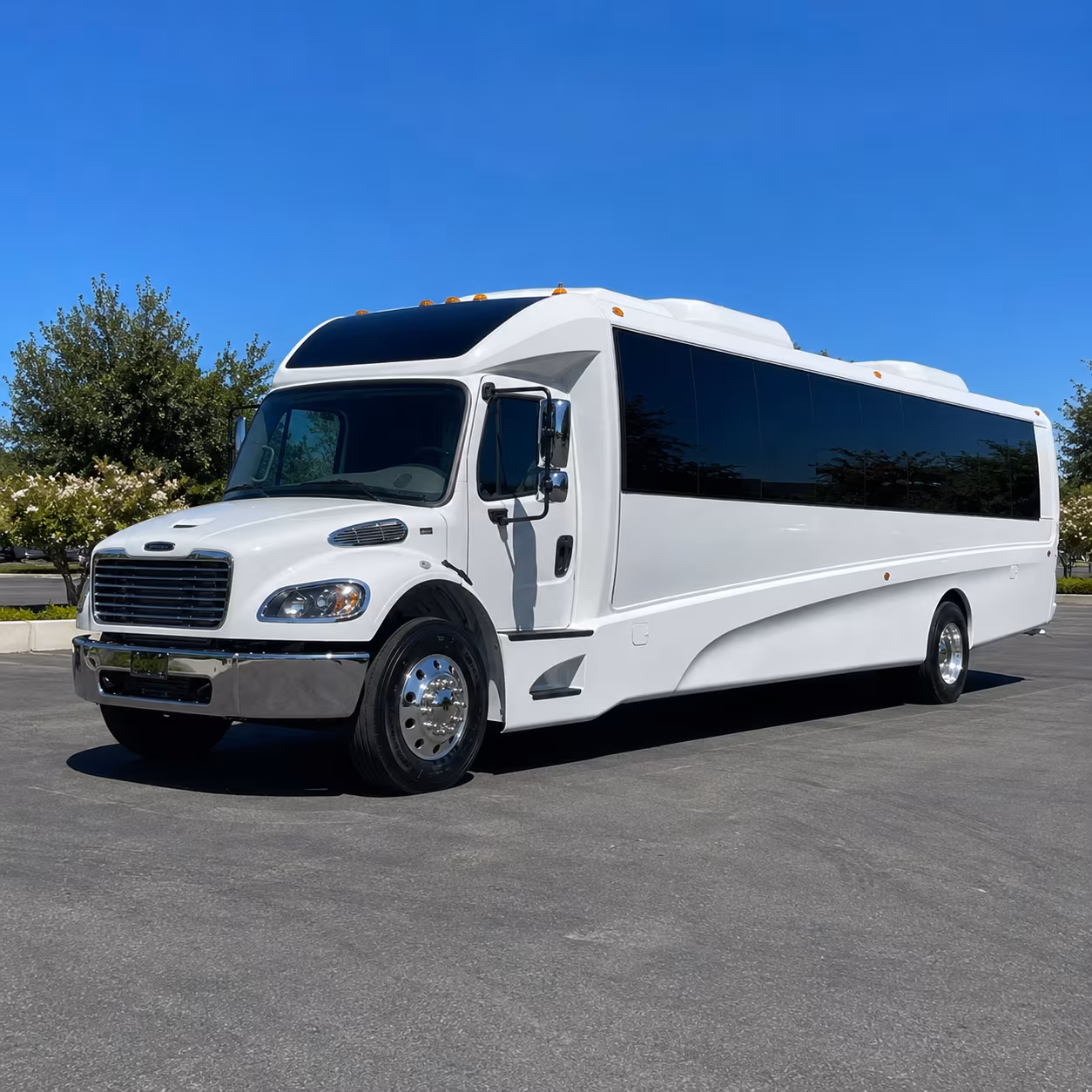 millcreek 18 passenger minibus